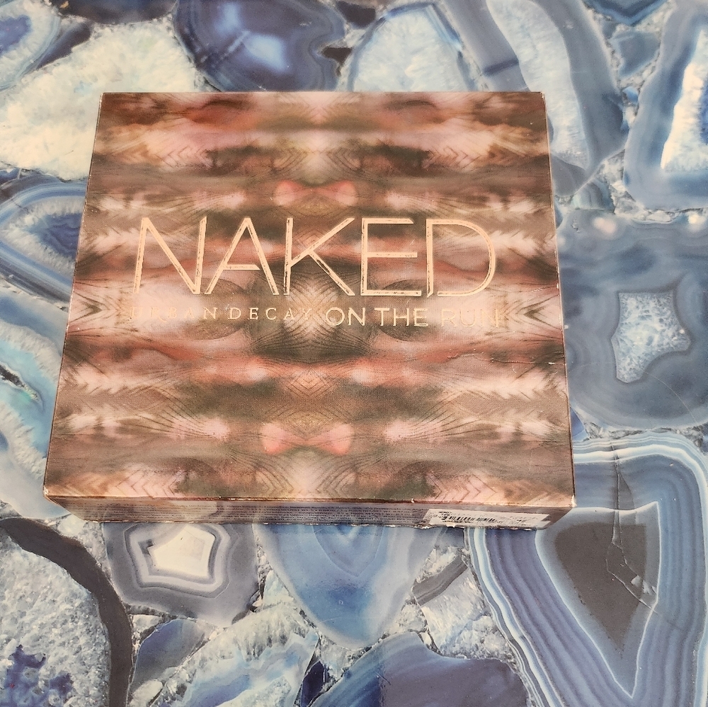 Urban Decay Naked On The Run Palette